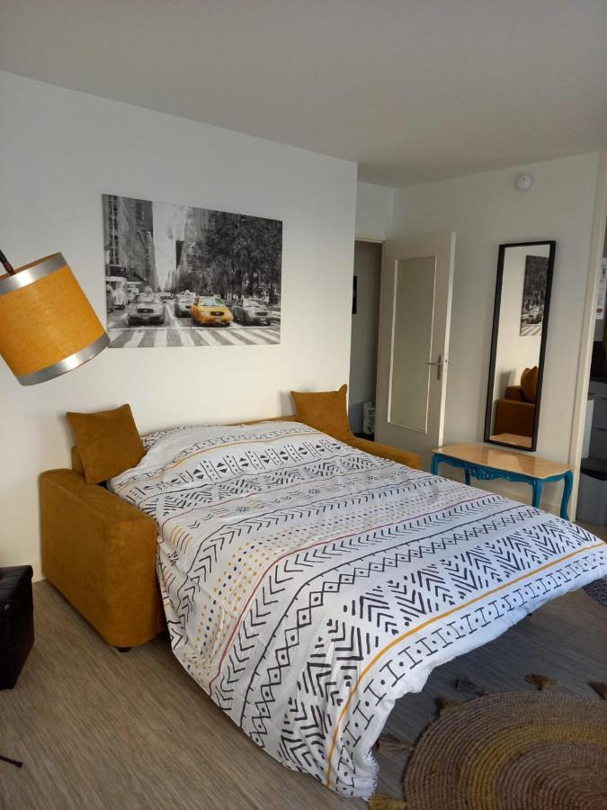 Plein Centre, Balcon - 4 Personnes Sedan